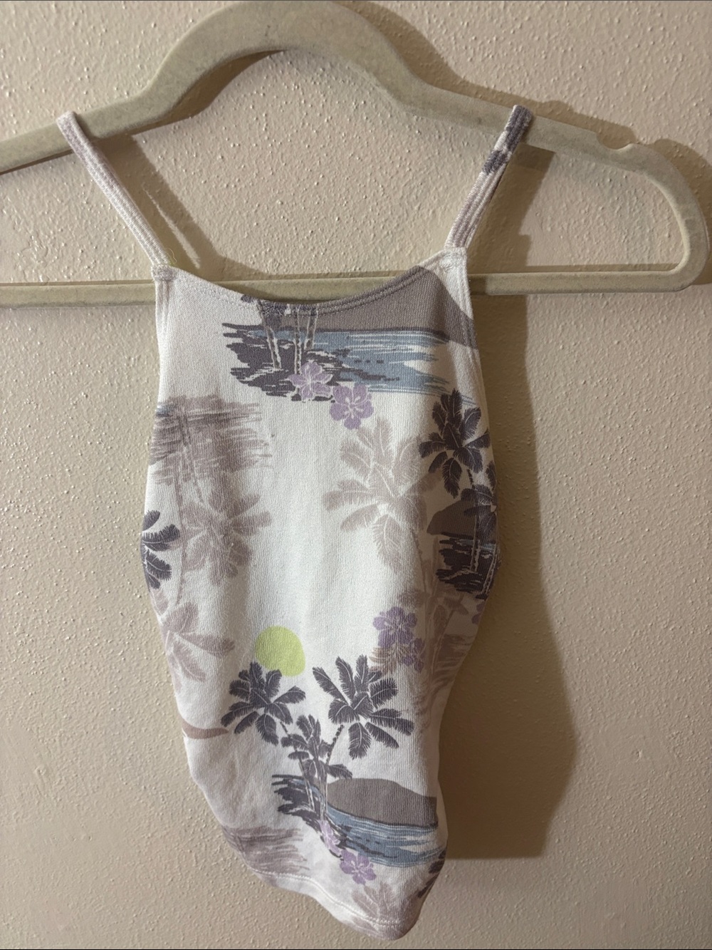 Gilly Hicks White Floral Palm Print Crop Tank